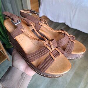 Naya Sandals Womens 6.5 Wedge  Leather Platform Shoes Brown Tan Nalisha Heels